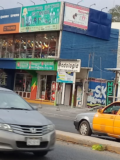 PODOLOGO. Elized Santibañez Solana.foto